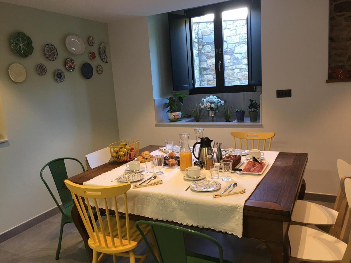 Lugar Das Marias Jove Buitenkant foto